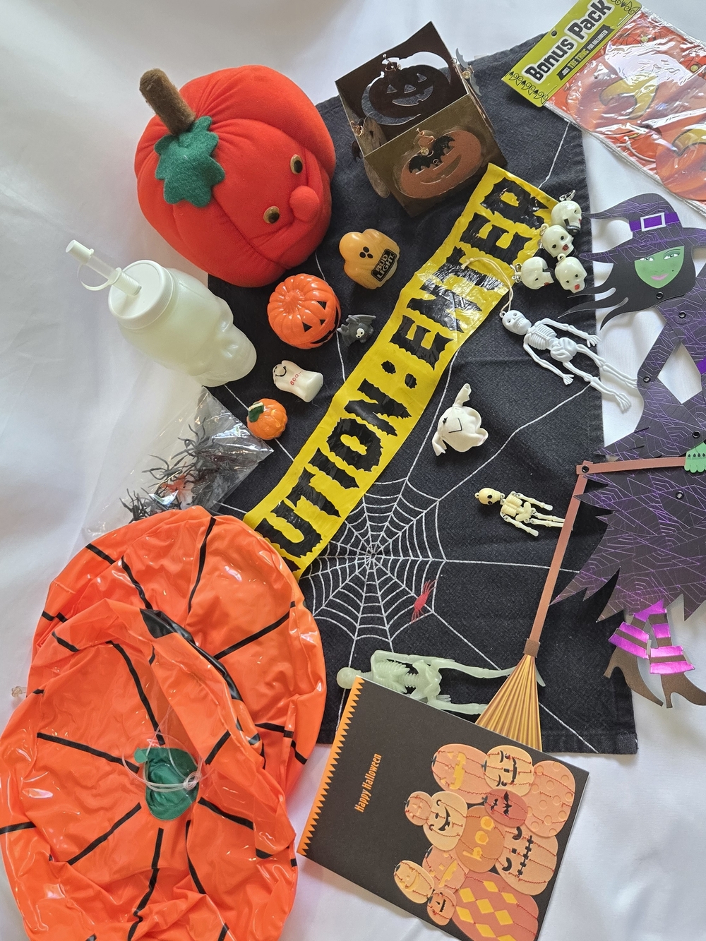 Lot of Halloween Decoration Plush Pumpkin Inflatable Skeleton Skull Candle More